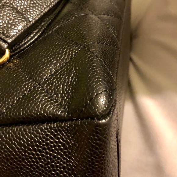 ❌SOLD❌ Authentic CHANEL PST Caviar Tote - Picture 6 of 8